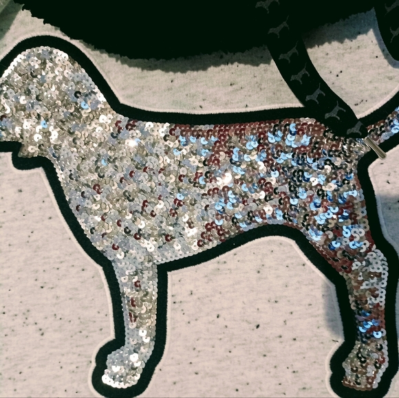 RARE HTF VS PINK MEDIUM PULLOVER FAUX FUR HOODIE GORGEOUS SEQUINS OVERSIZED - Picture 4 of 9